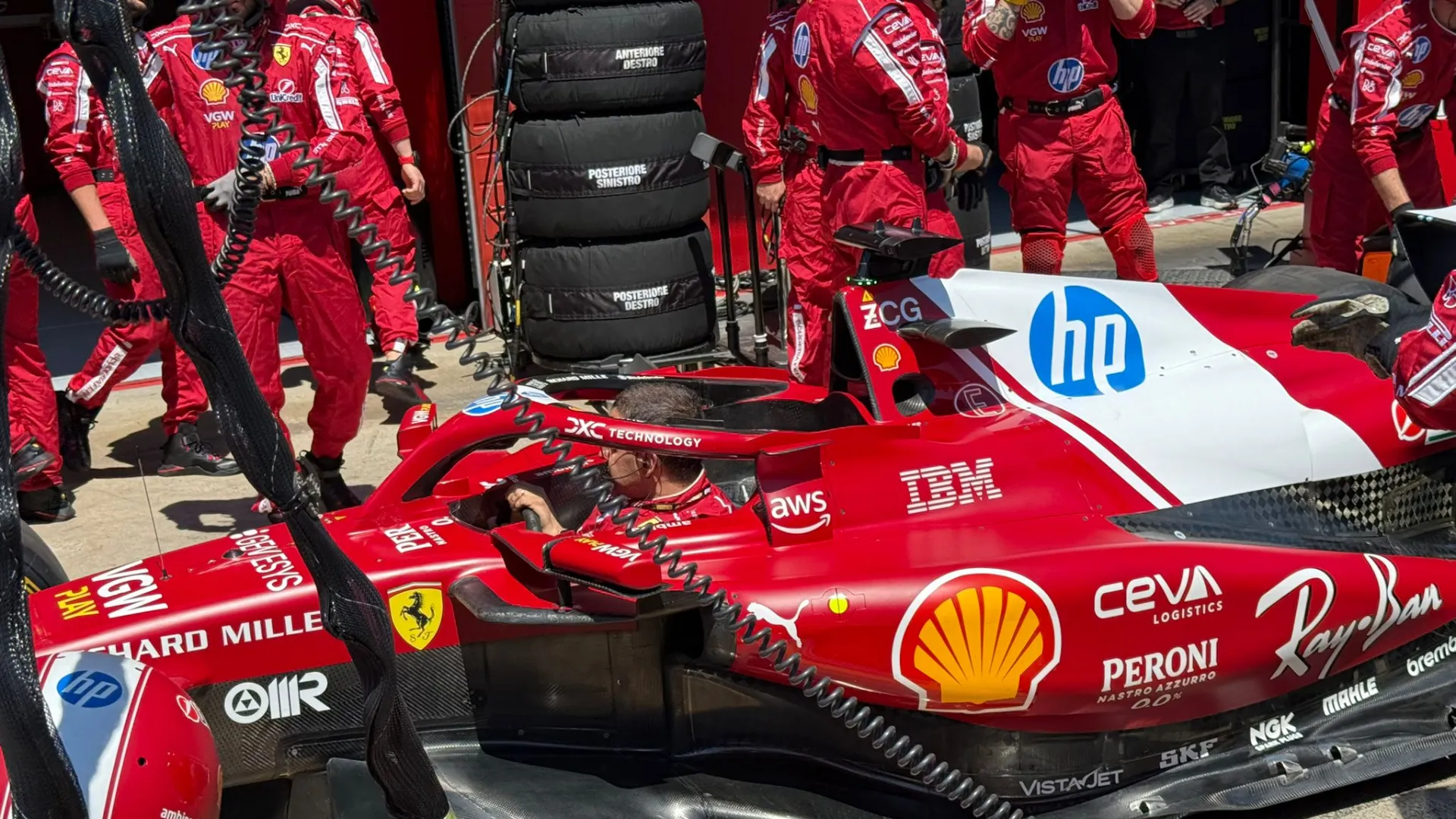 Lewis Hamilton furioso, svelato il giallo del team radio senza risposta