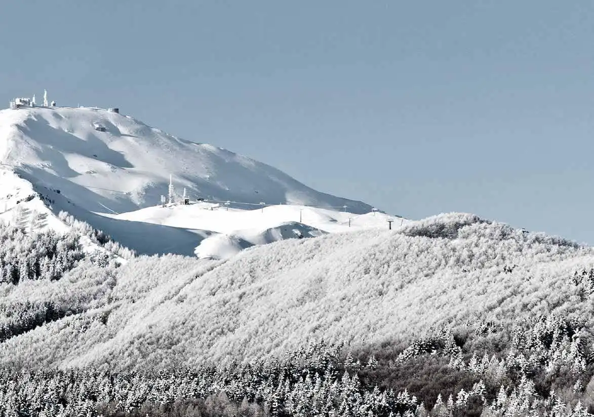 Che bello sciare sugli Appennini al Monte Cimone: ecco impianti, piste, skipass, meteo